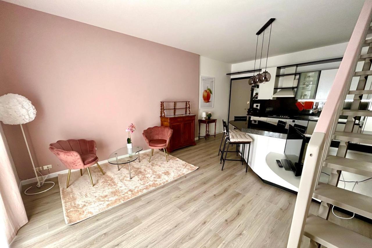 D-Place Apartment Piazza Duomo Крема Екстериор снимка